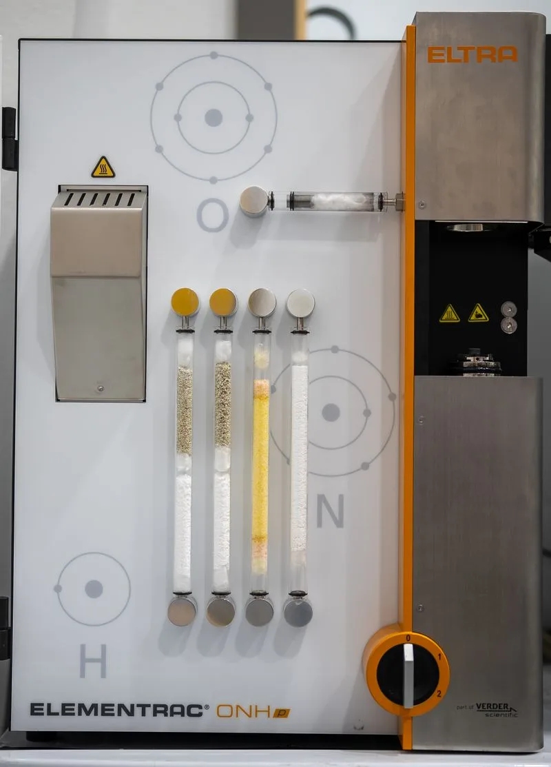 Eltra oxygen analyzer used to test printed titanium