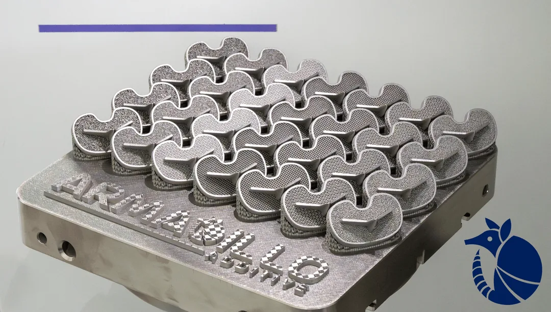 Finished medical implants printed together on the AAOS build plate